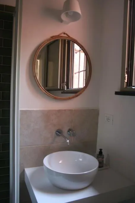 Casa Ninetta, Tra Mare E Natura. Finale Ligure